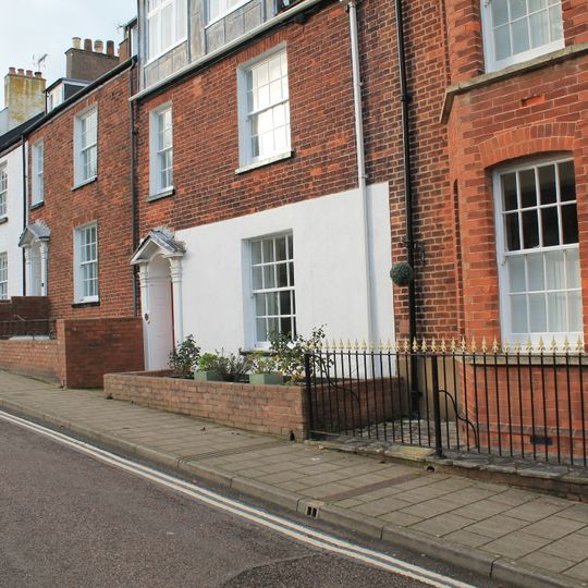 6, 6A And 7, Bicton Place