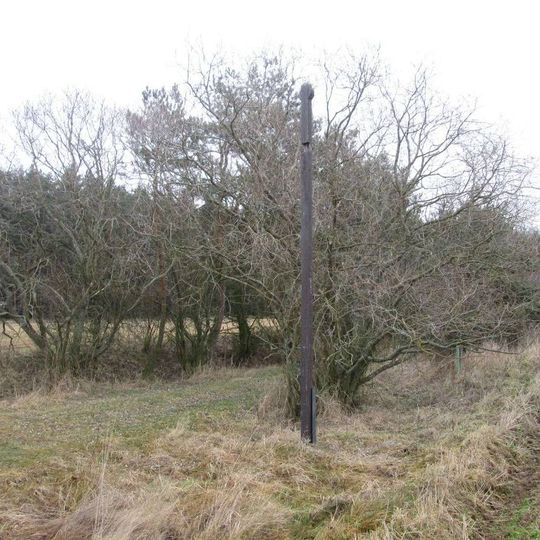 Kříž východně od Žebnice