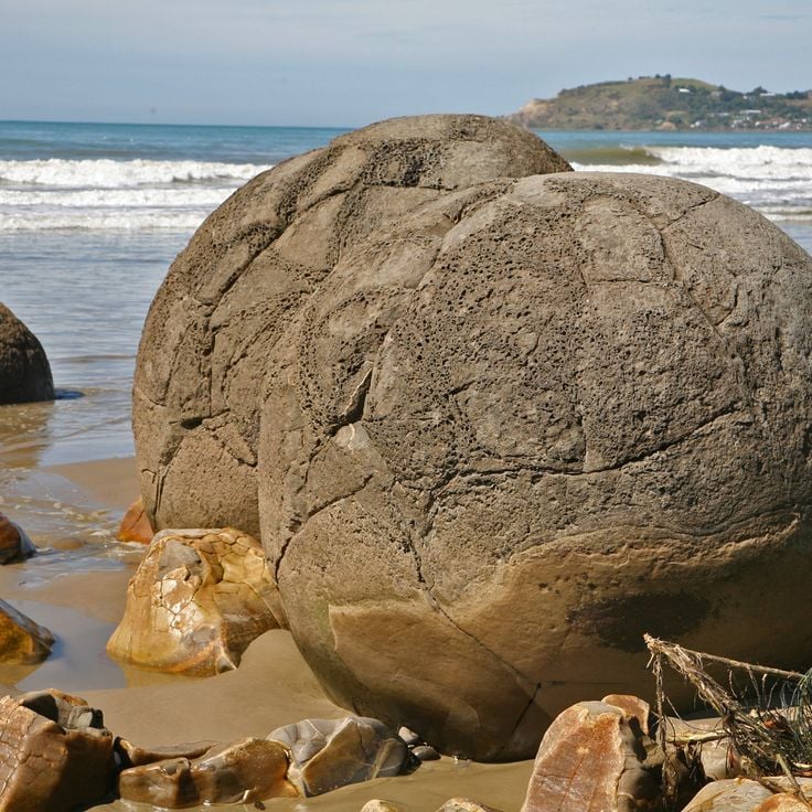 Moeraki Boulders