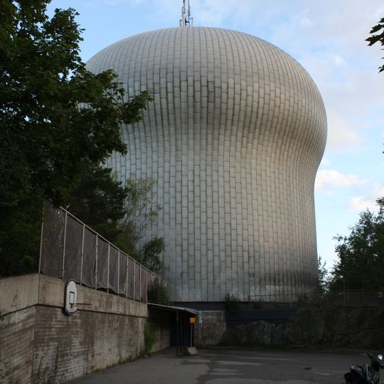 Orminge water tower