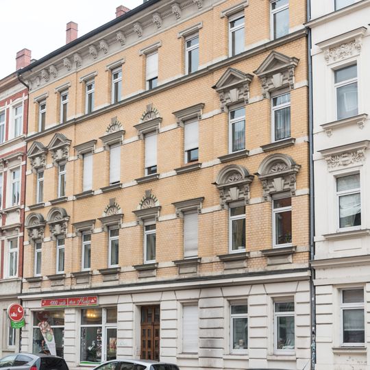 Mietshaus Industriestraße 27