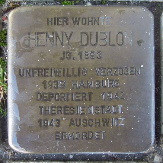 Stolperstein en memoria de Henny Dublon