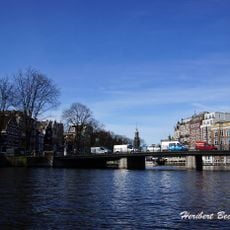 Halvemaansbrug