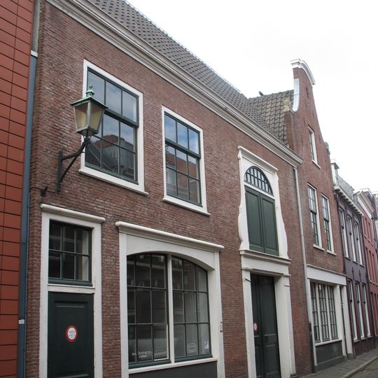 Klein Heiligland 8-10, Haarlem