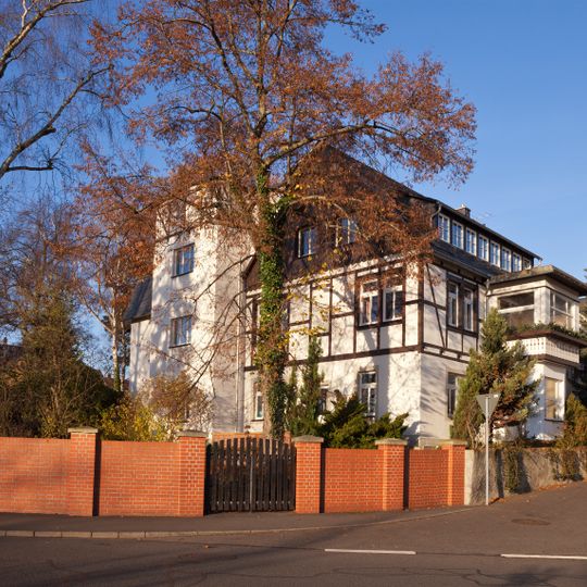 Wohnhaus Pestalozzistraße 10