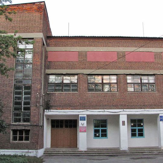 Школа в посёлке НиГРЭС