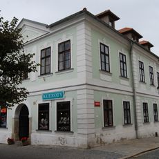 Alšovo náměstí 16