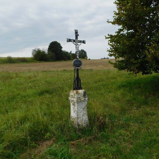 Kříž u silnice severně od Jiřic
