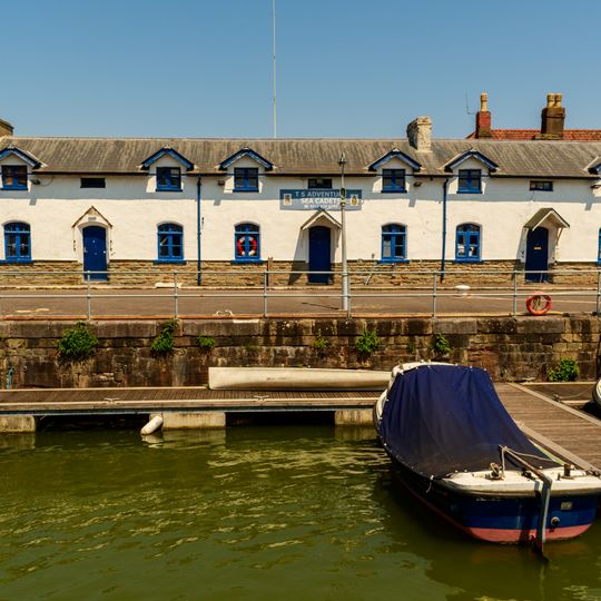 6, 7 and 8 Old Dock Cottages