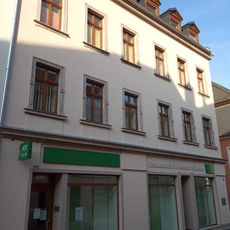 Mietshaus in halboffener Bebauung in Ecklage, mit Rückbebauung Freiberger Straße 57