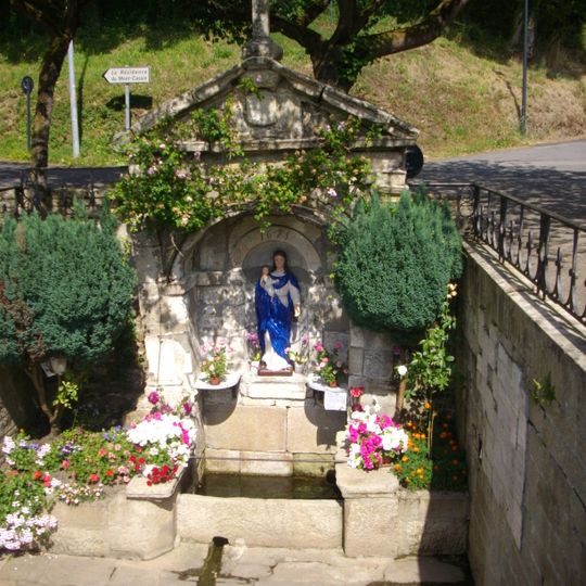 Fontaine Notre-Dame-du-Roncier