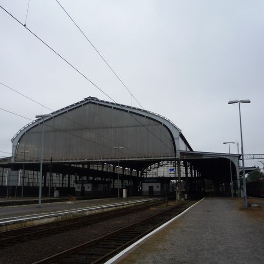 Hala peronowa, od 1929