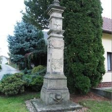Column shrine in Tupesy