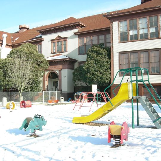 El Centro de la Raza