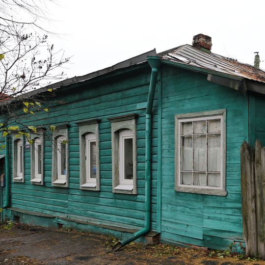 Дом, в котором с 1896-1904 гг. проживала О.В. Розанова, художник, график, деятель искусств