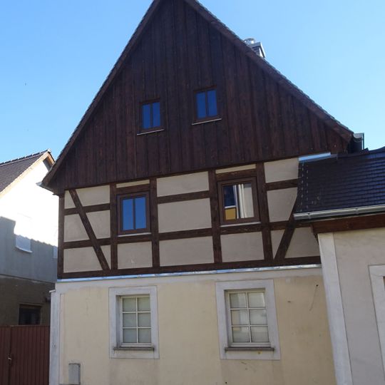 Wohnhaus Ernst-Thälmann-Straße 20