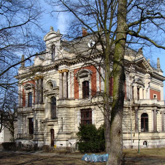 84 Wojska Polskiego Avenue in Szczecin