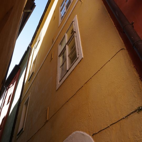 Náměstí Krále Jiřího z Poděbrad 53