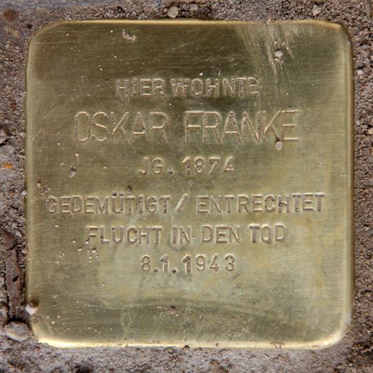 Stolperstein en memoria de Oskar Franke