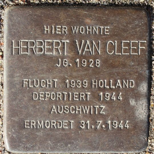 Stolperstein en memoria de Herbert van Cleef