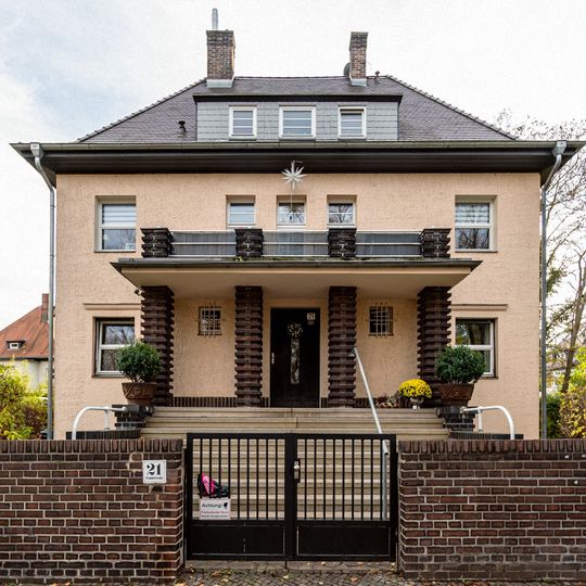 Villa Coppistraße 21