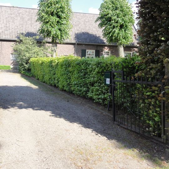 Langgevelboerderij Lodderdijk 31-33, Handel