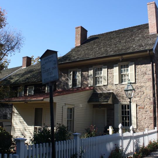 Half-Moon Inn