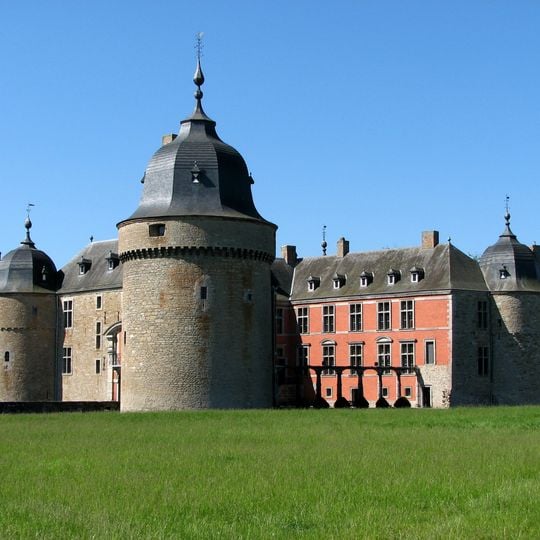 Château de Lavaux-Sainte-Anne