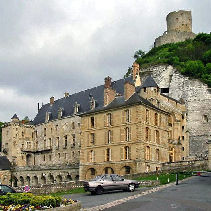 Schloss La Roche-Guyon
