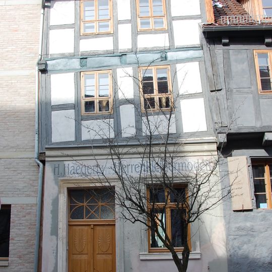 Breite Straße 12