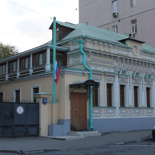 Bakhrushina Street, 30