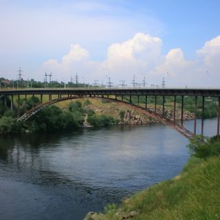 Arcual bridge in Zaporizhzhia