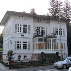 Königsteiner Straße 83