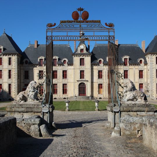 Château de Mesnil-Voisin