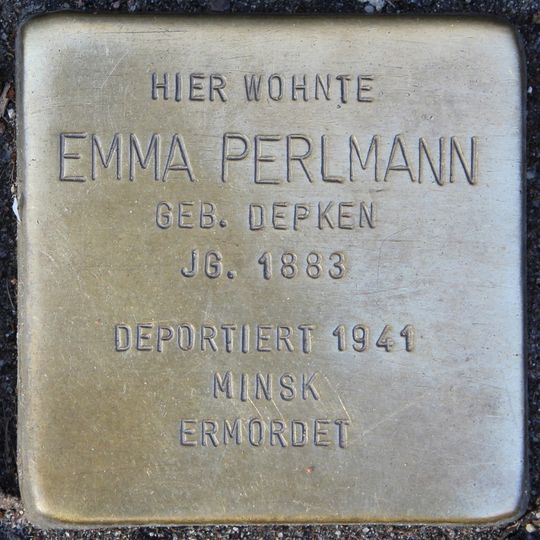 Stolperstein en memoria de Emma Perlmann