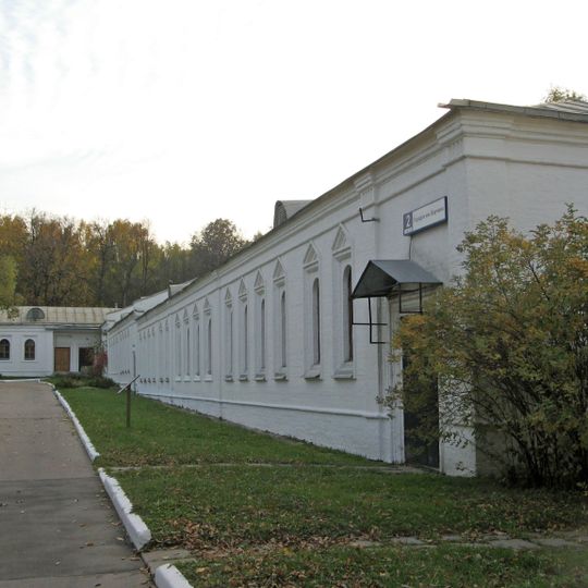 Служебные корпуса у Задних ворот — юго-западный корпус