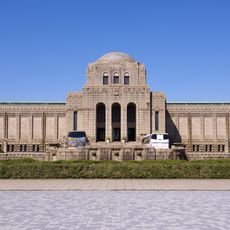 Meiji Memorial Picture Gallery