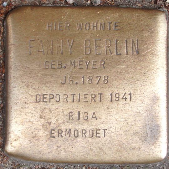 Stolperstein dedicated to Fanny Berlin