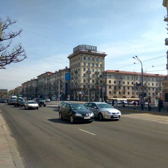 Niezaliežnasci Avenue 42/2, Minsk