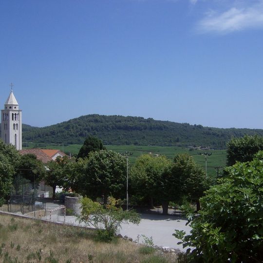 Čara