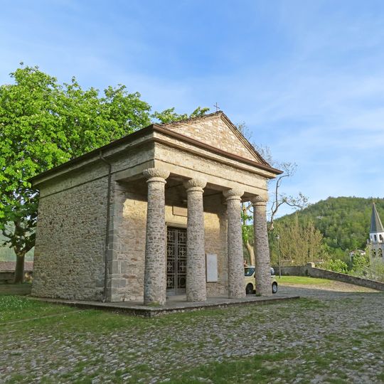 Tempietto dei Santi Lucio e Amanzio
