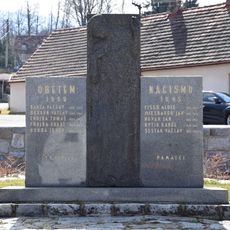 Válečný památník v Krasetíně