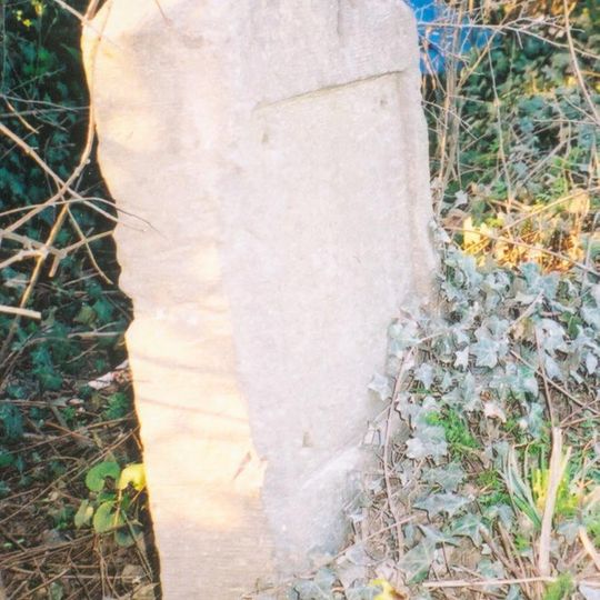 Milestone, Station Road; between railway bridge and southern edge of Ardley, S of Uplands