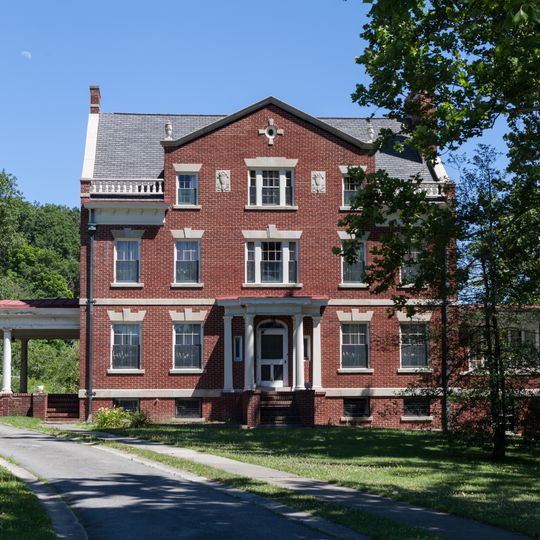 Gov. H. Guy Kump House