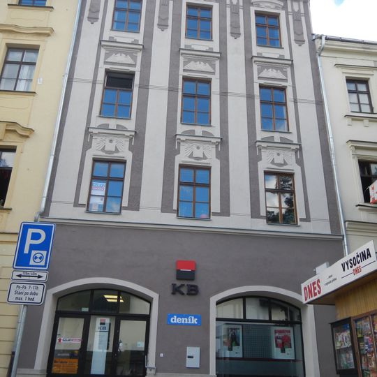 Masarykovo náměstí 43