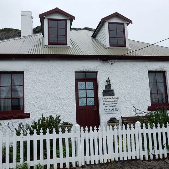 Captain's Cottage