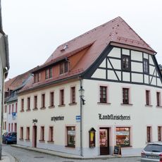 Wohnhaus in Ecklage in geschlossener Bebauung Enge Gasse 2