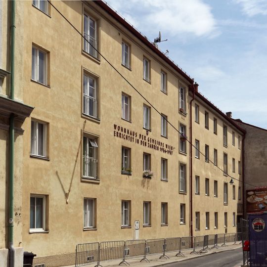 Wohnhausanlage der Gemeinde Wien Cumberlandstraße