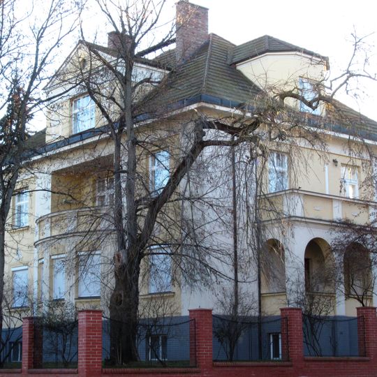 Sternova Vila čp. 402