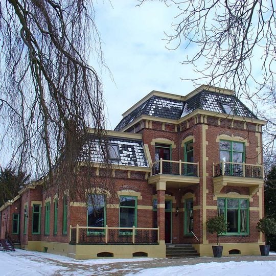Villa Adams